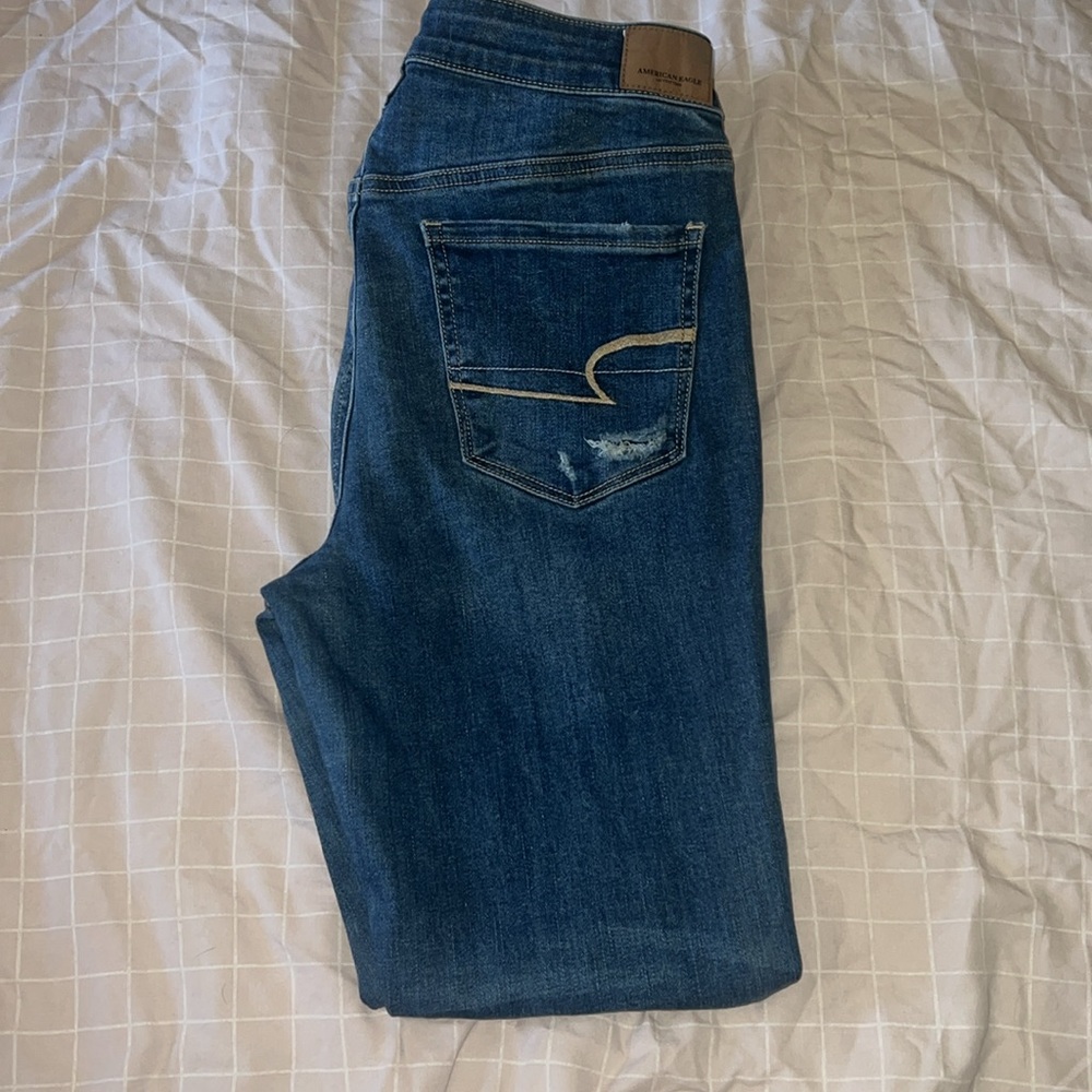 Super stretch skinny distressed jeans